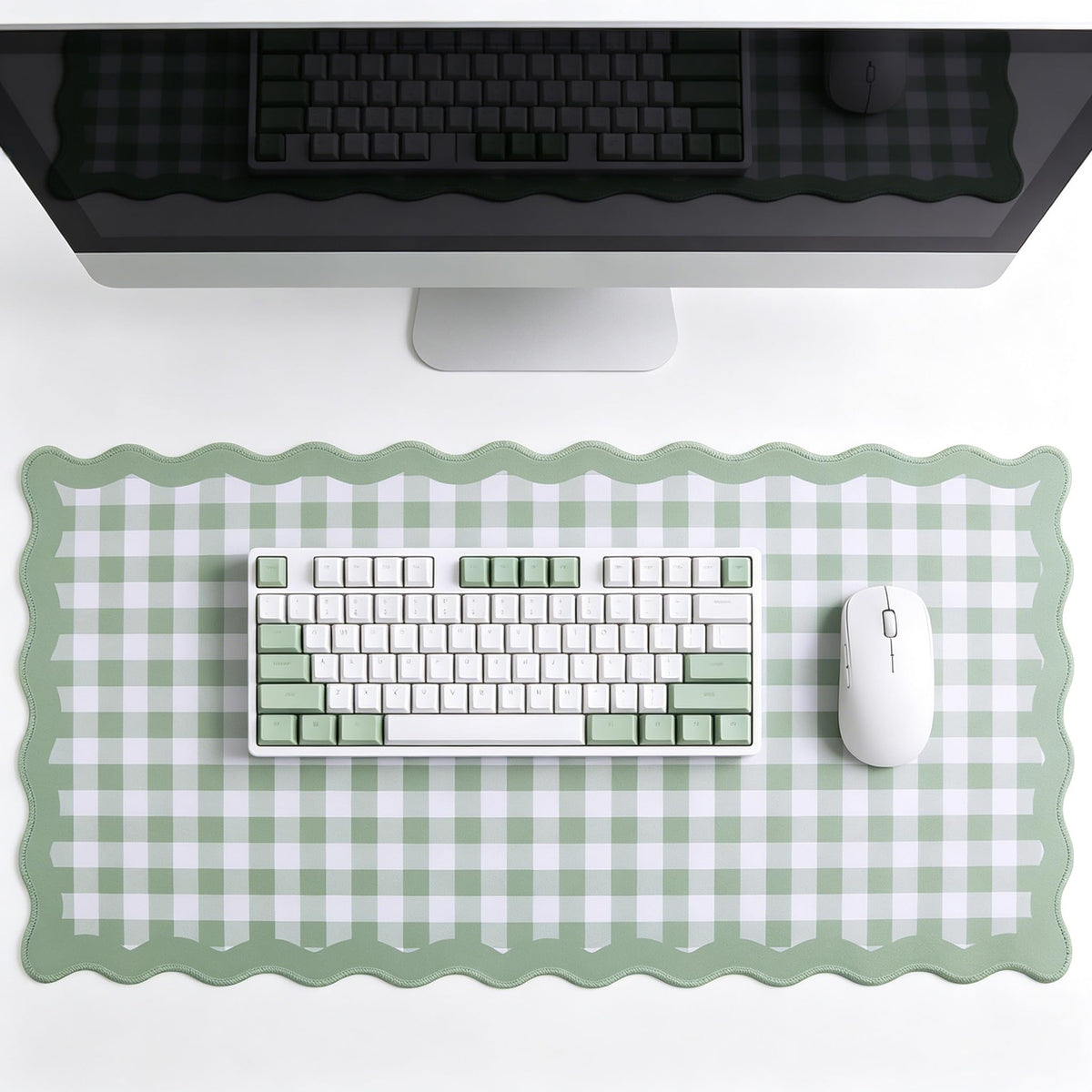 yuboo 31"×15.7" Scalloped Pink Gingham Desk Mat, Kawaii Pastel Mouse Mat