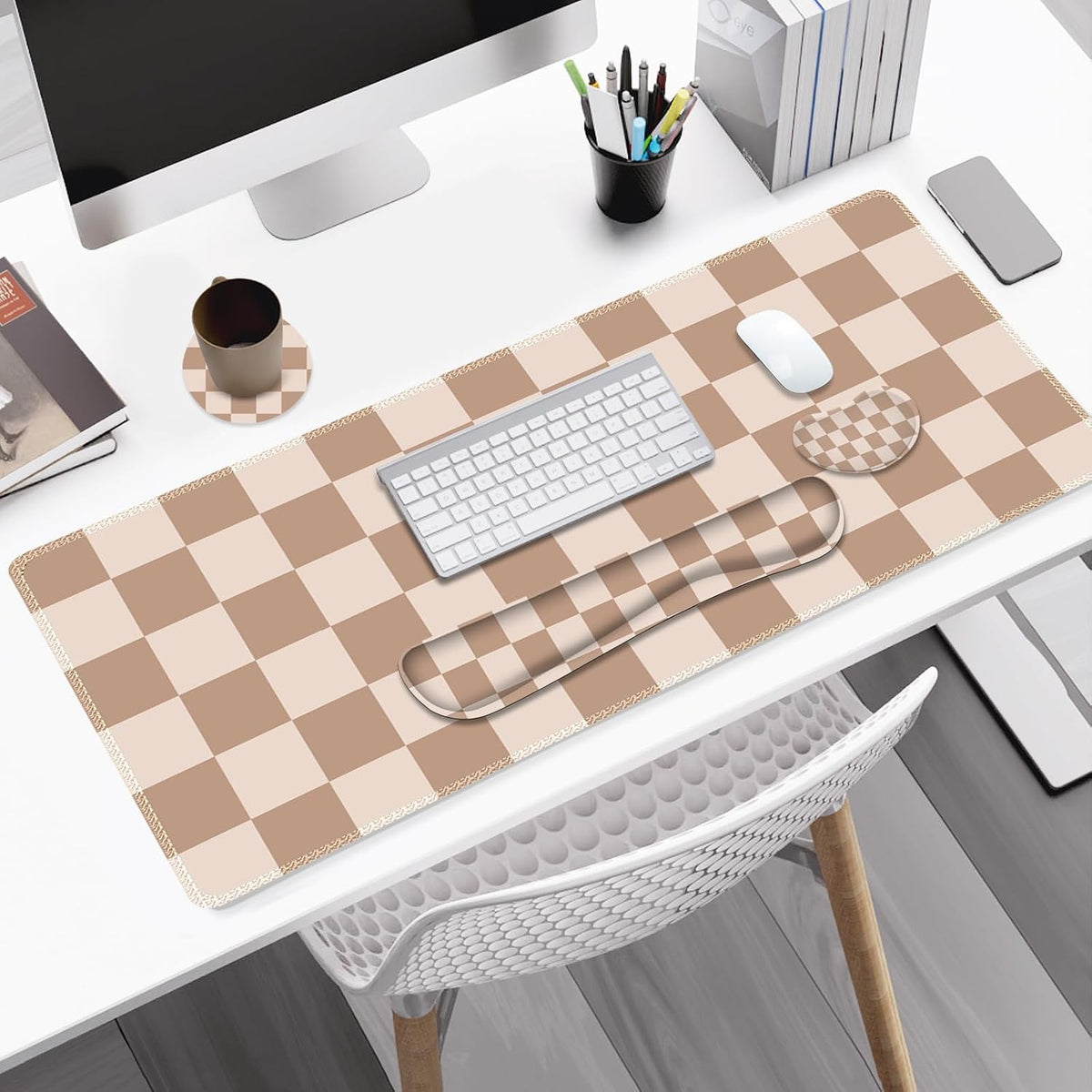 Beige Khaki Checkered Mouse Pad Set, 4 in1 Large Gaming Ergonomics Keyboard Desk Mat with Memory Foam Wrist Rest, Extended Game Mousepad, Non-Slip Desk Pad Matt Easy Typing Pain Relief